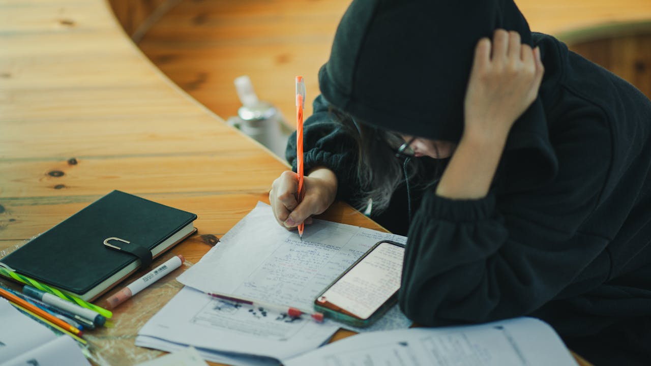 Best Time of Day to Study: What Chronotype Science Says About Morning vs Night